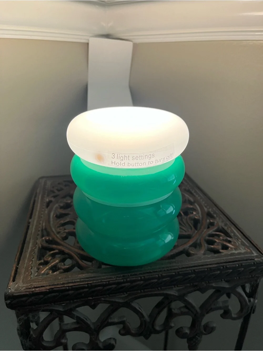 GREEN Room Essentials LED Jewelry Storage Lamp 3 Settings - Rechargeable NWT